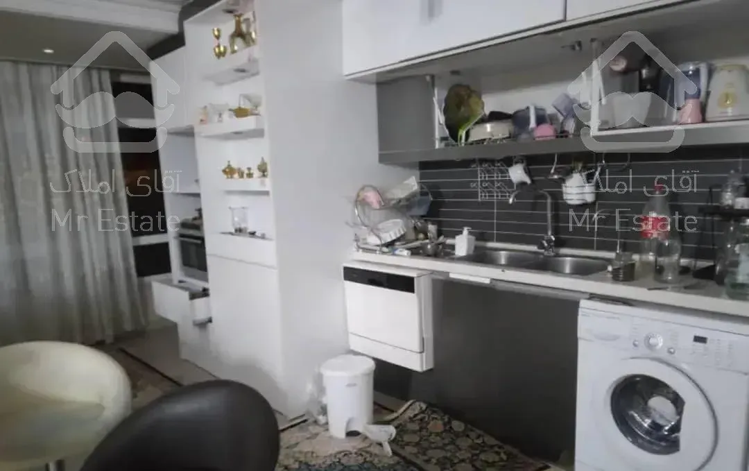 ۱۲۵ متر آپارتمان واقع در شهید باقری