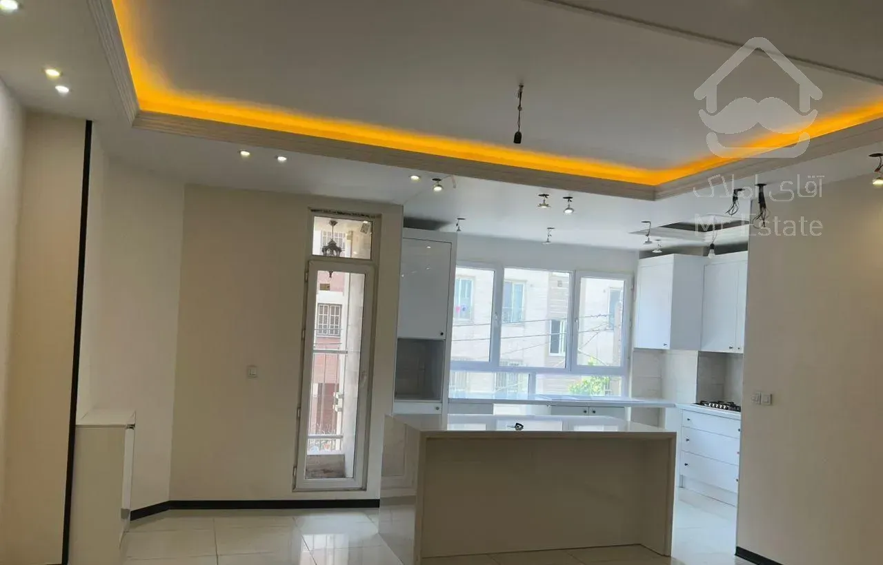 ۹۰ متری ۲ خواب کلید نخورده