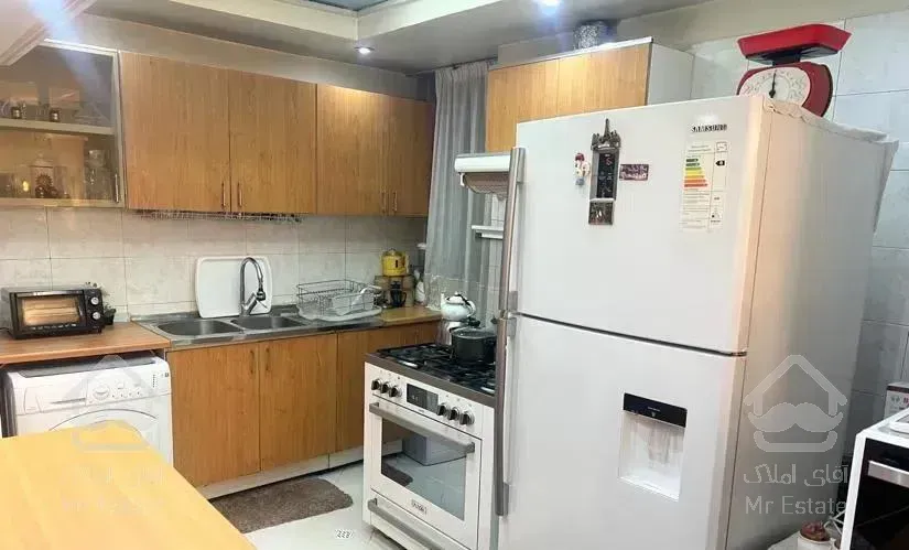 ۸۲متر۲خواب نور شمال و‌ جنوب با امکانات/لویزان