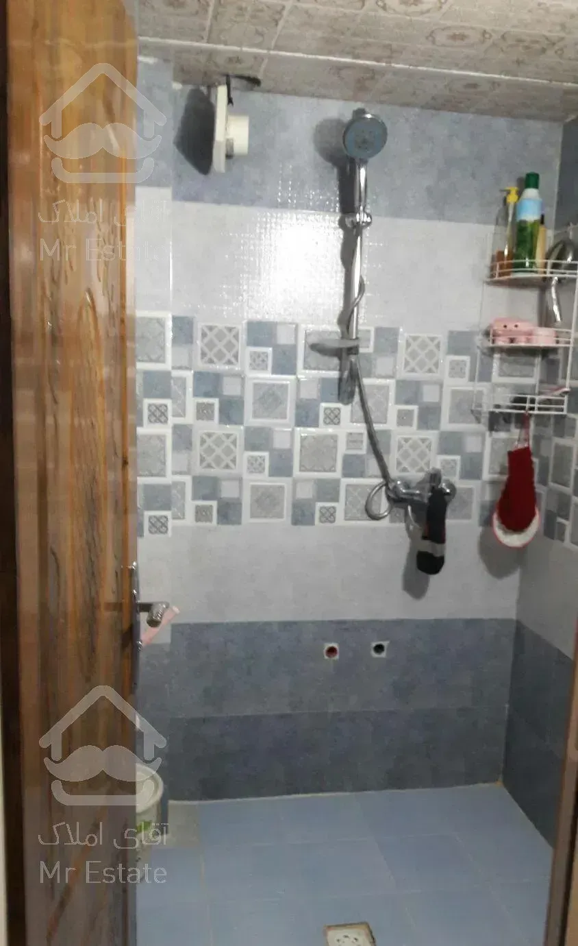 ۸۰متردوخوابه-خوش نقشه و شیک