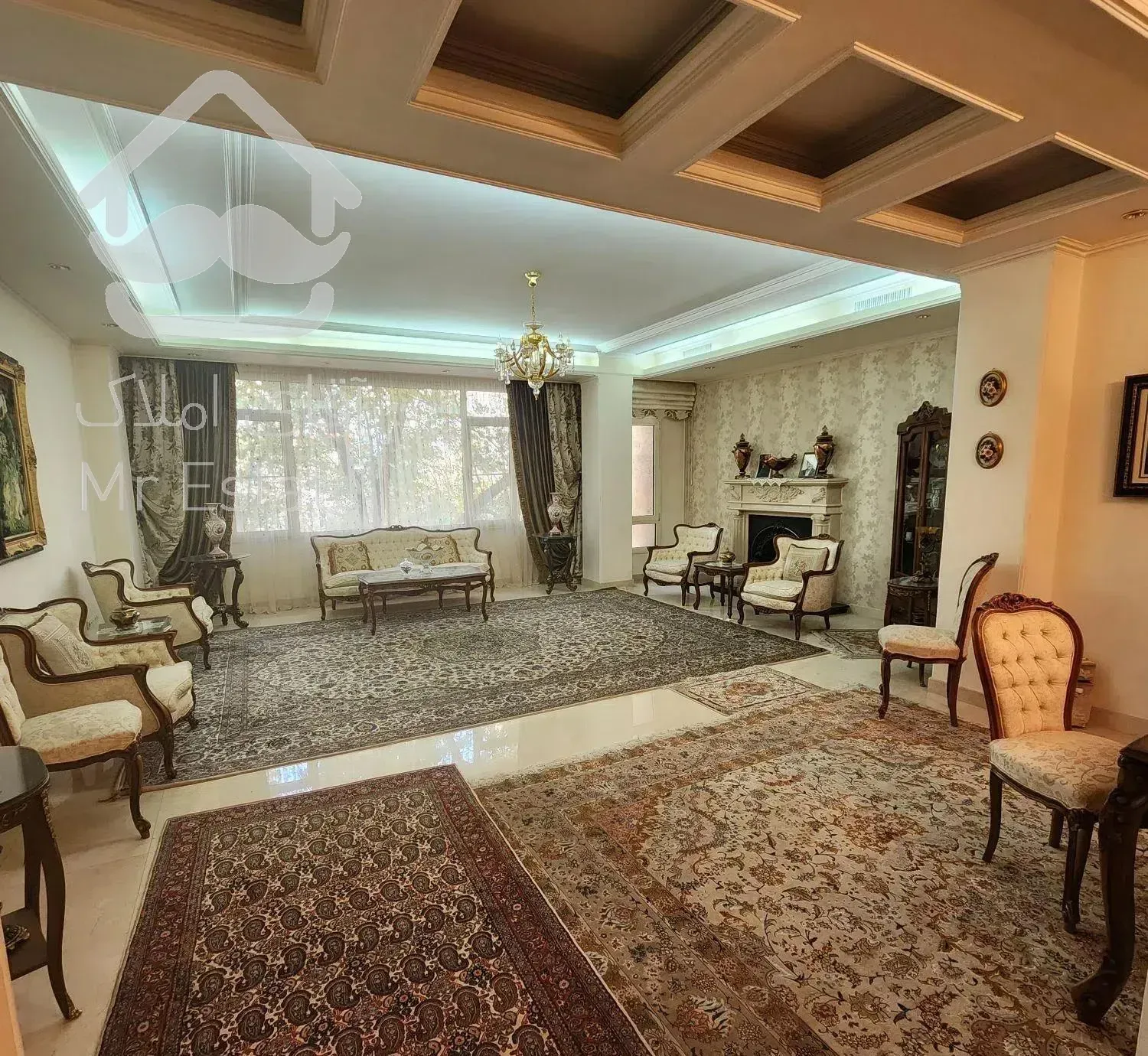 دروس ۲۸۳متر چهار خوابه ۱۴ ساله