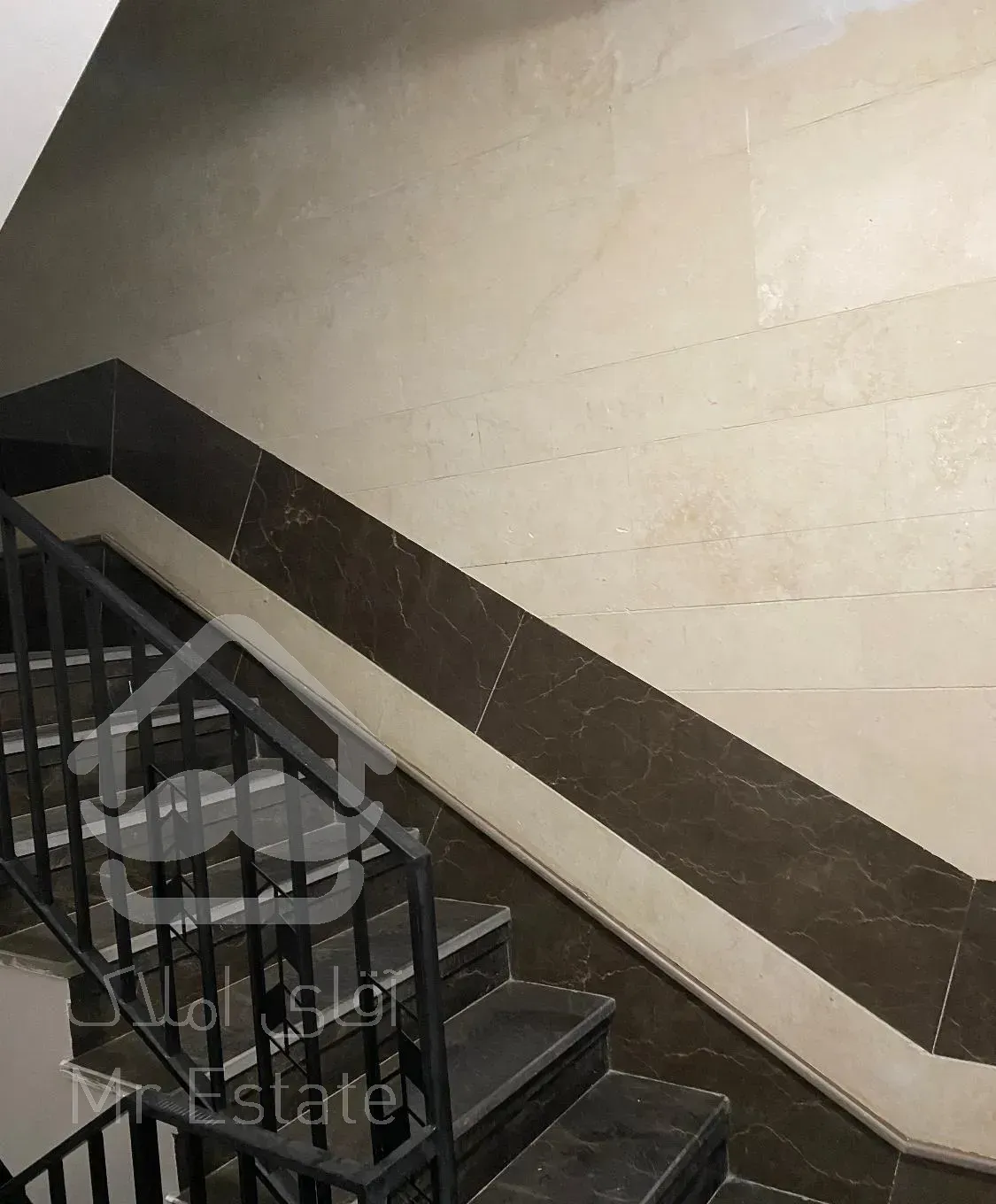 ۱۴۰ متر(تکواحدی ) ۲ تراس کاربردی - فایل شخصی