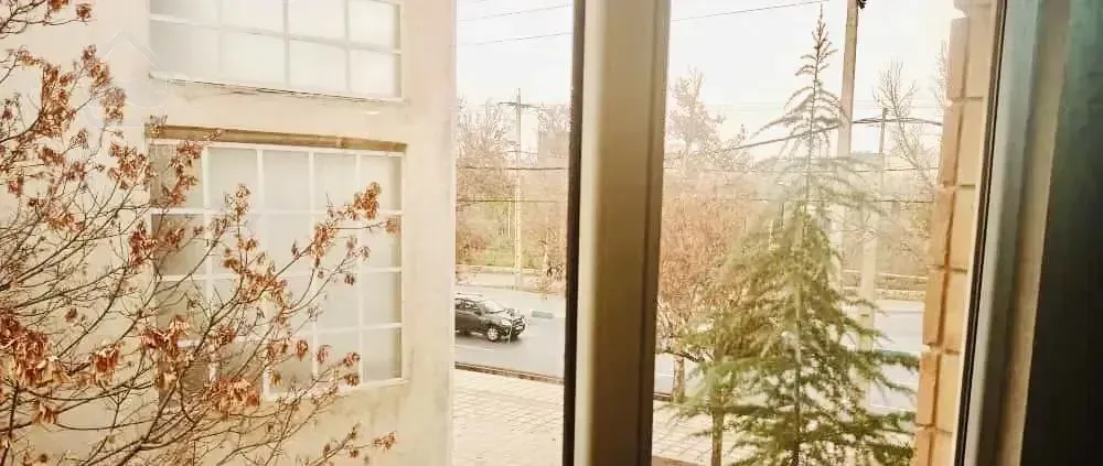 آپارتمان ۱۱۱متر ۲خواب شیک کم واحد