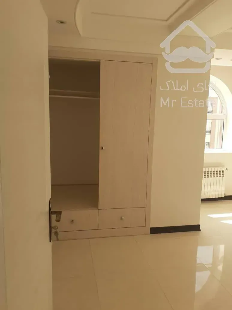 ۱۸۵ متر در مرزداران غربی