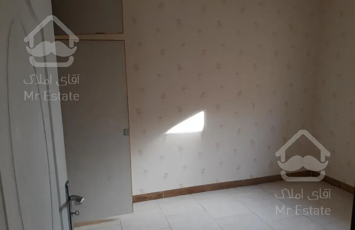 تکواحدی خوش نقشه و جنوبی