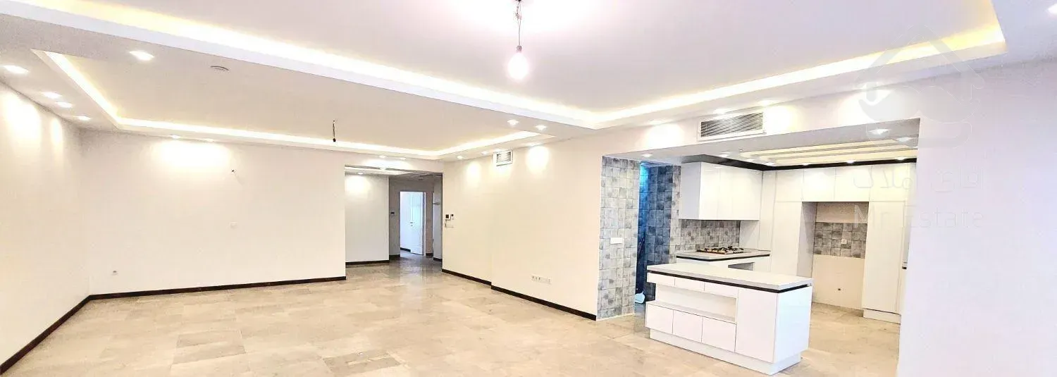 قلهک ، دولت ( ۱۸۵متری  نوساز  ۳خوابه )