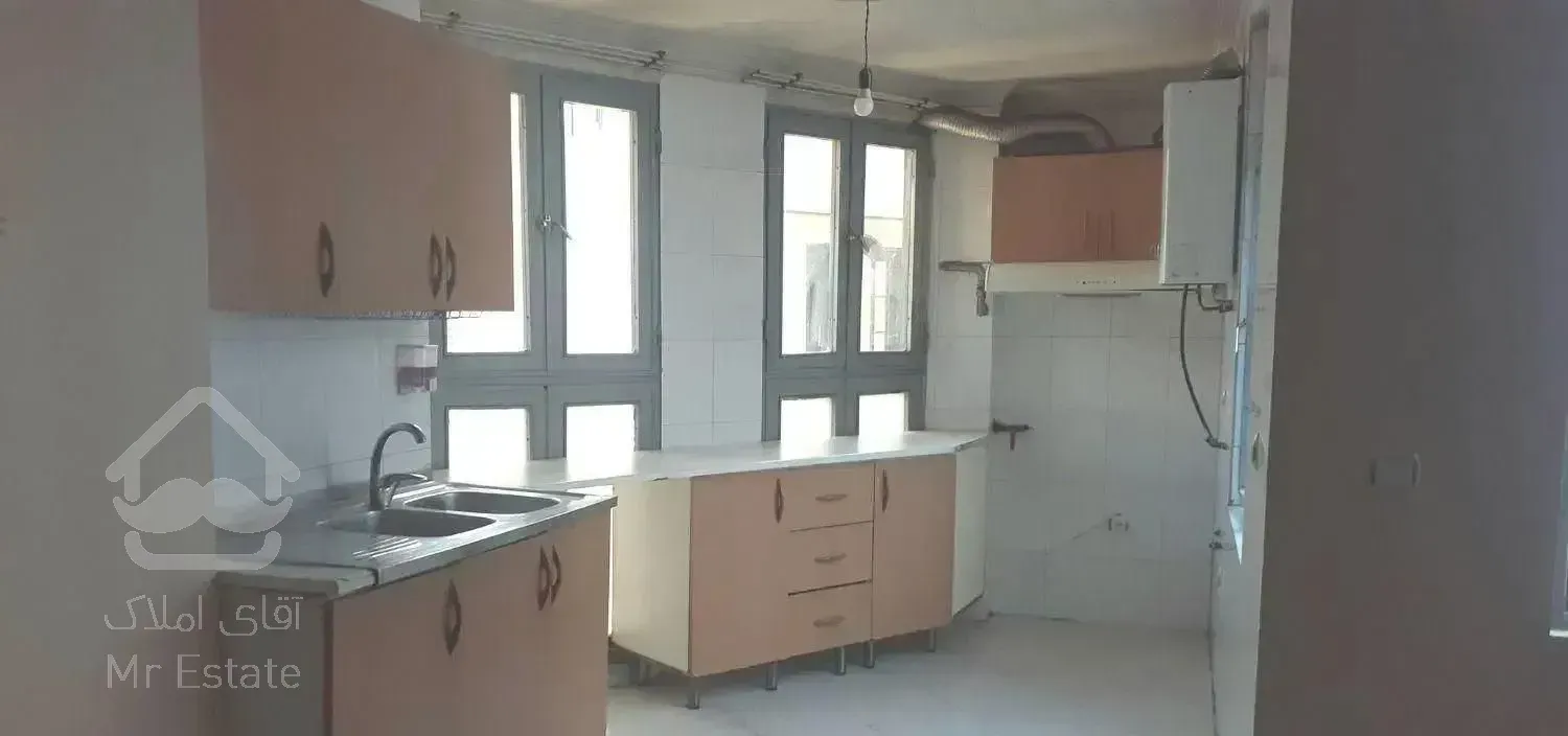 آپارتمان 54 متری تک خواب / مجرد آقا/ نظام آباد