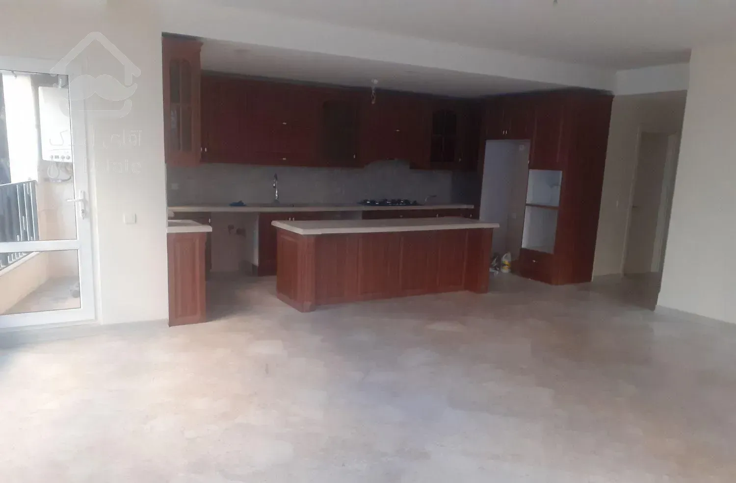 فروش آپارتمان ۱۱۰ متری نوساز فرمانیه