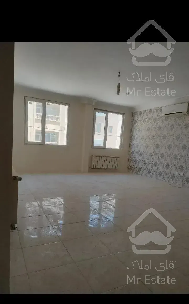 آپارتمان ۹۰ متری/۲ خواب/ کم واحد