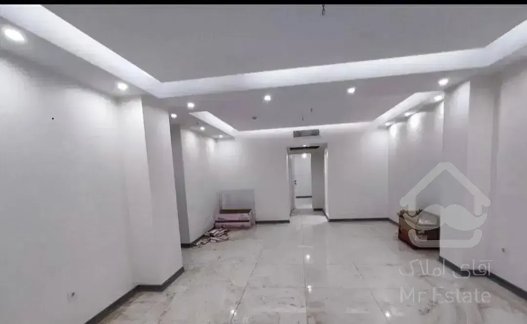 فروش130 متر سه خواب دو پارکینگ نیرو هوایی