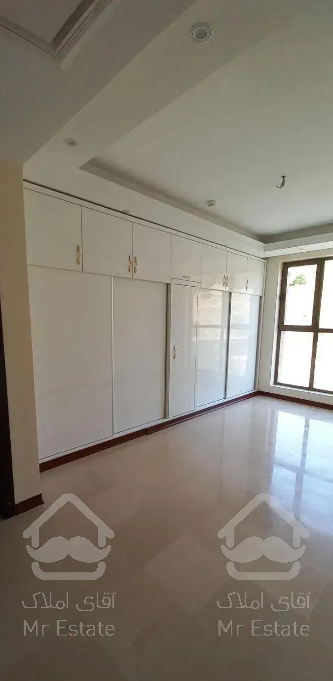 آپارتمان 145متری*3 خوابه*برج* تاپ لوکیشن درکه*