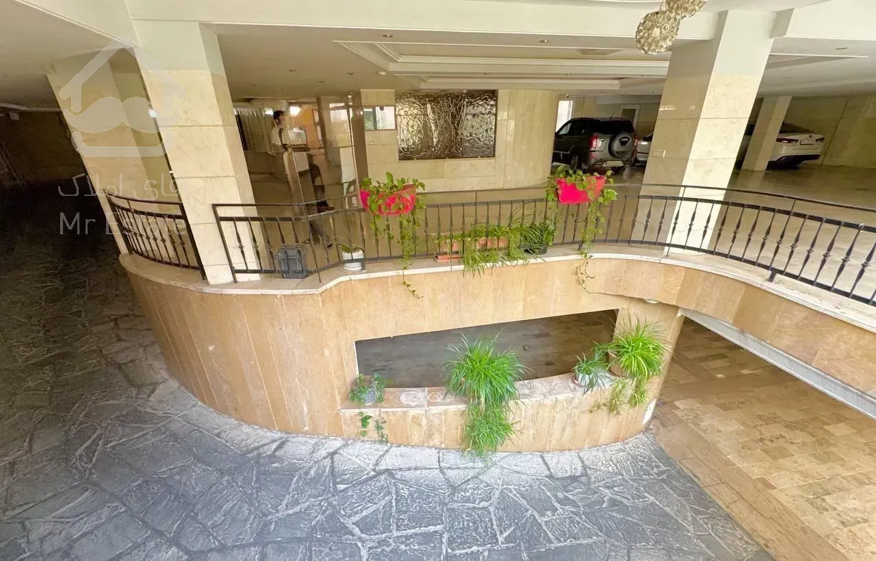 ۱۰۵ متر گلستان جنوبی مناسب لوکیشن خاص پسندها