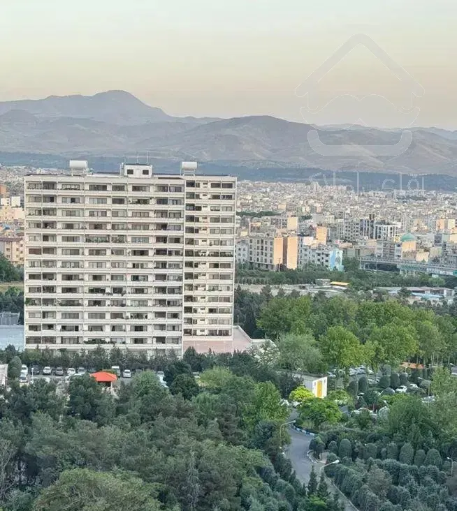 شهرک امید / ۳خواب۱۸۸متر/ ویو جنگل۳۶۰درجه