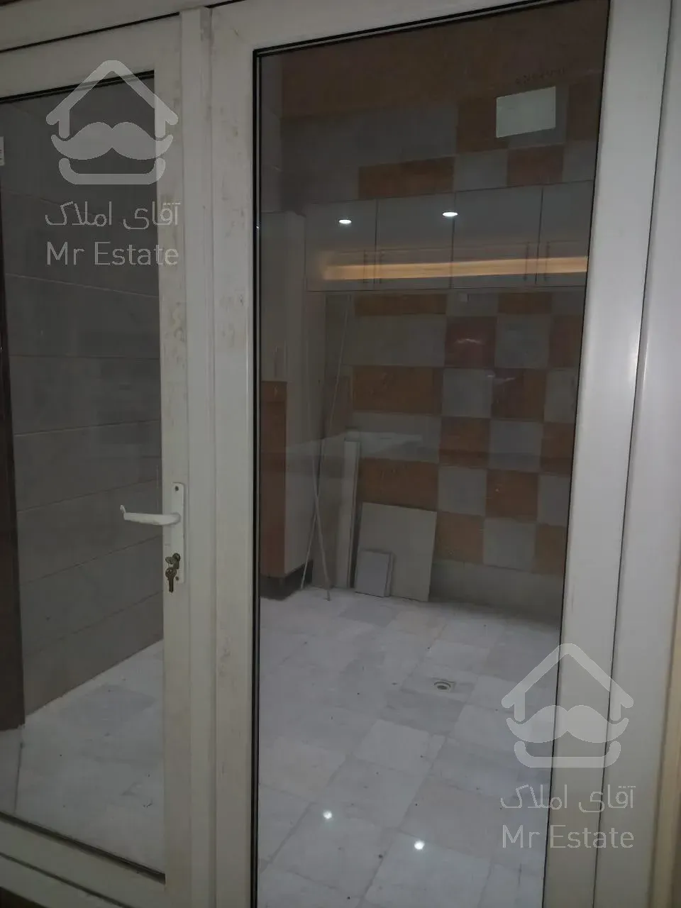 اجاره و رهن آپارتمان کامرانیه 410  متر لوکس