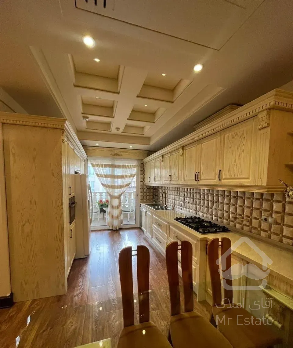 فروش ۳۷۰ متر ۴خواب نیاوران تک واحدی