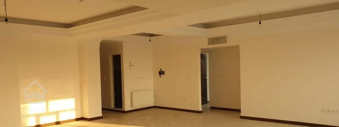 آپارتمان 128 متری تهران شرق