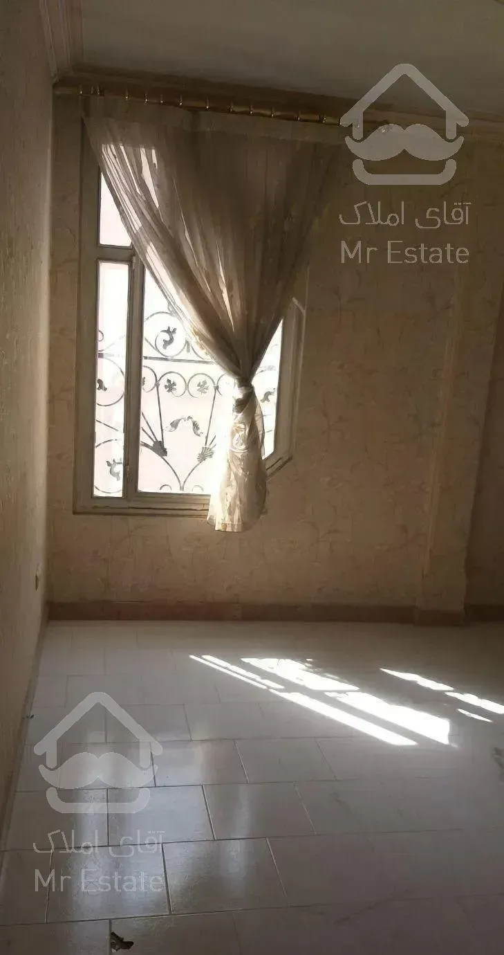 آپارتمان ۱۰۰متر در نیروهوایی