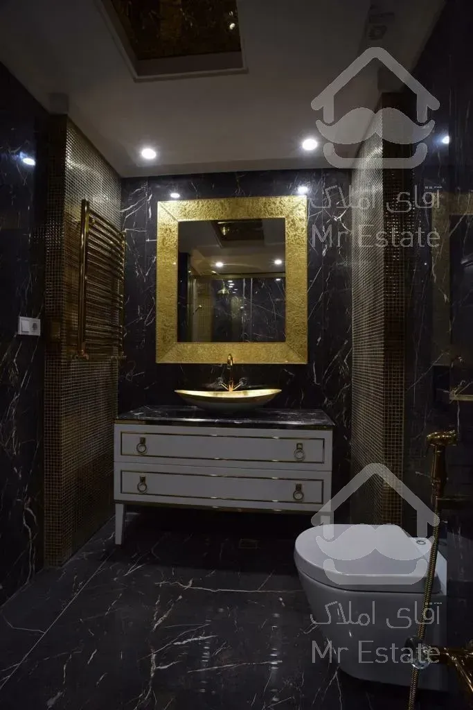 خرید و فروش آپارتمان 250 متری در نیاوران مرجان