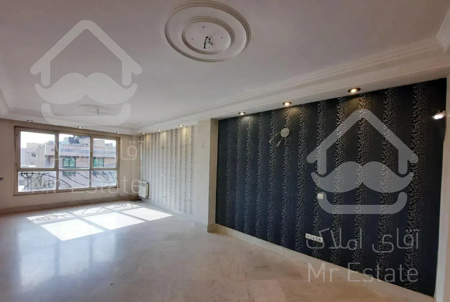 ۹۰ متر مسکونی