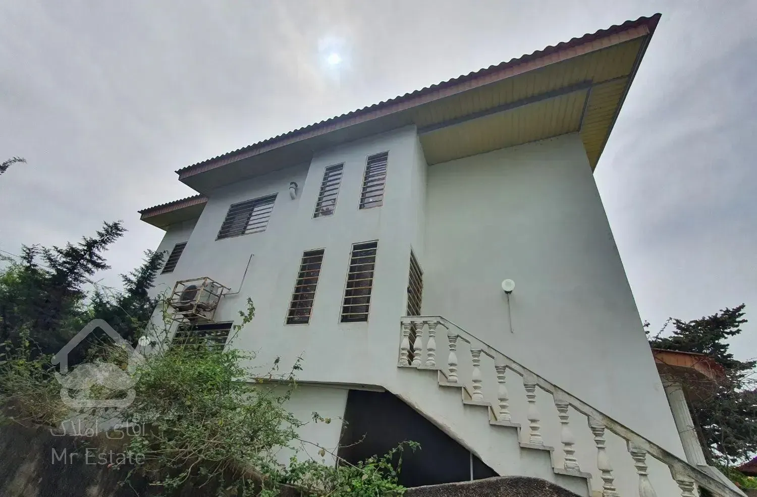 ویلا ساحلی پلاک ۵ از دریا