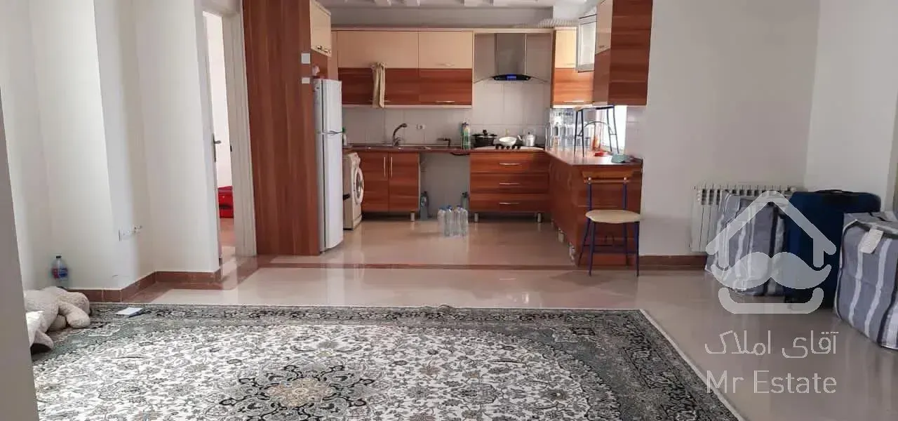 ١٠٠متربسیار شیک و خوش نقشه غربیهاى تهرانپارس