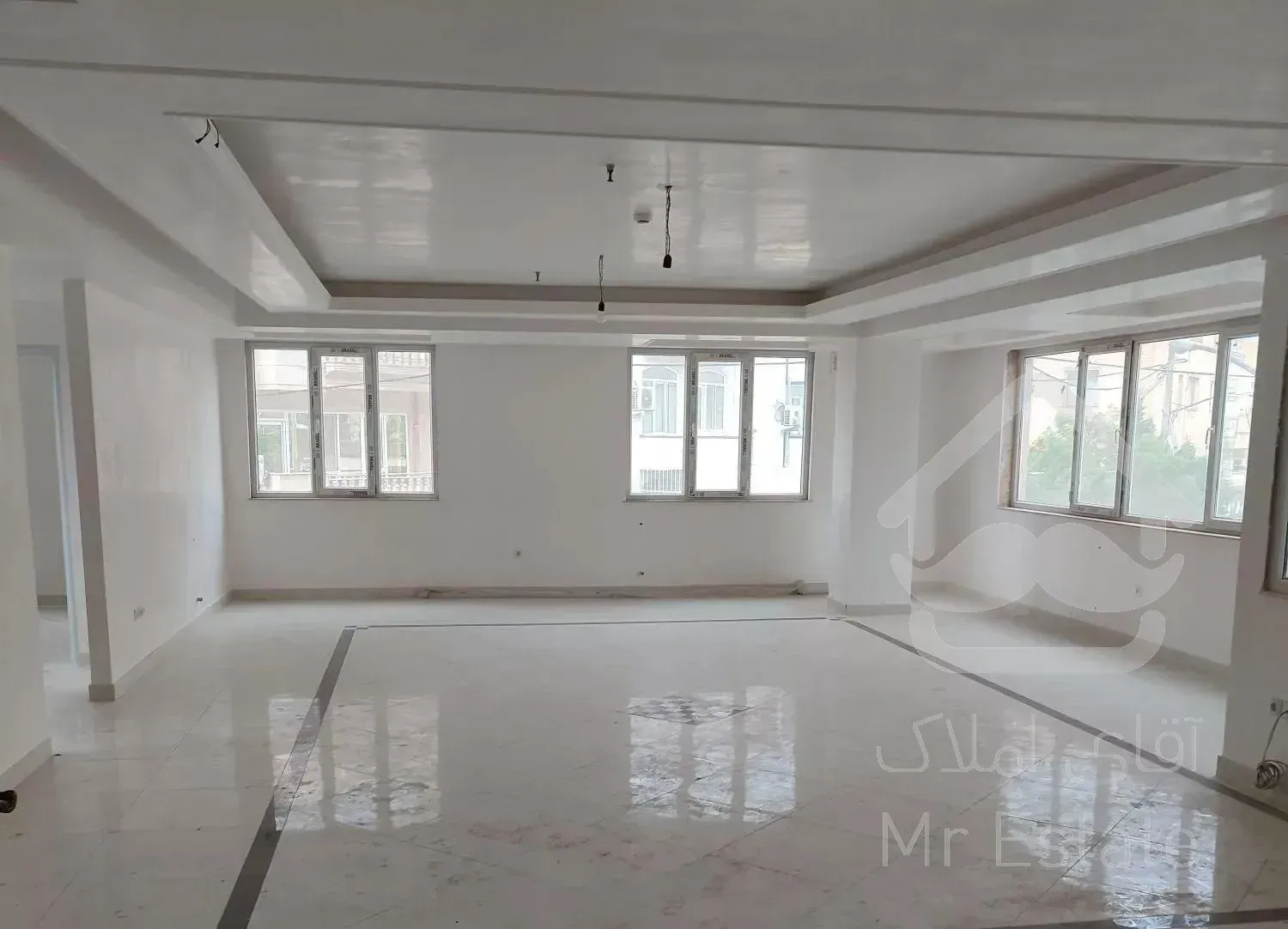 رهن ۱۴۰ متر آپارتمان سه خواب/کیلید نخورده/دریان نو