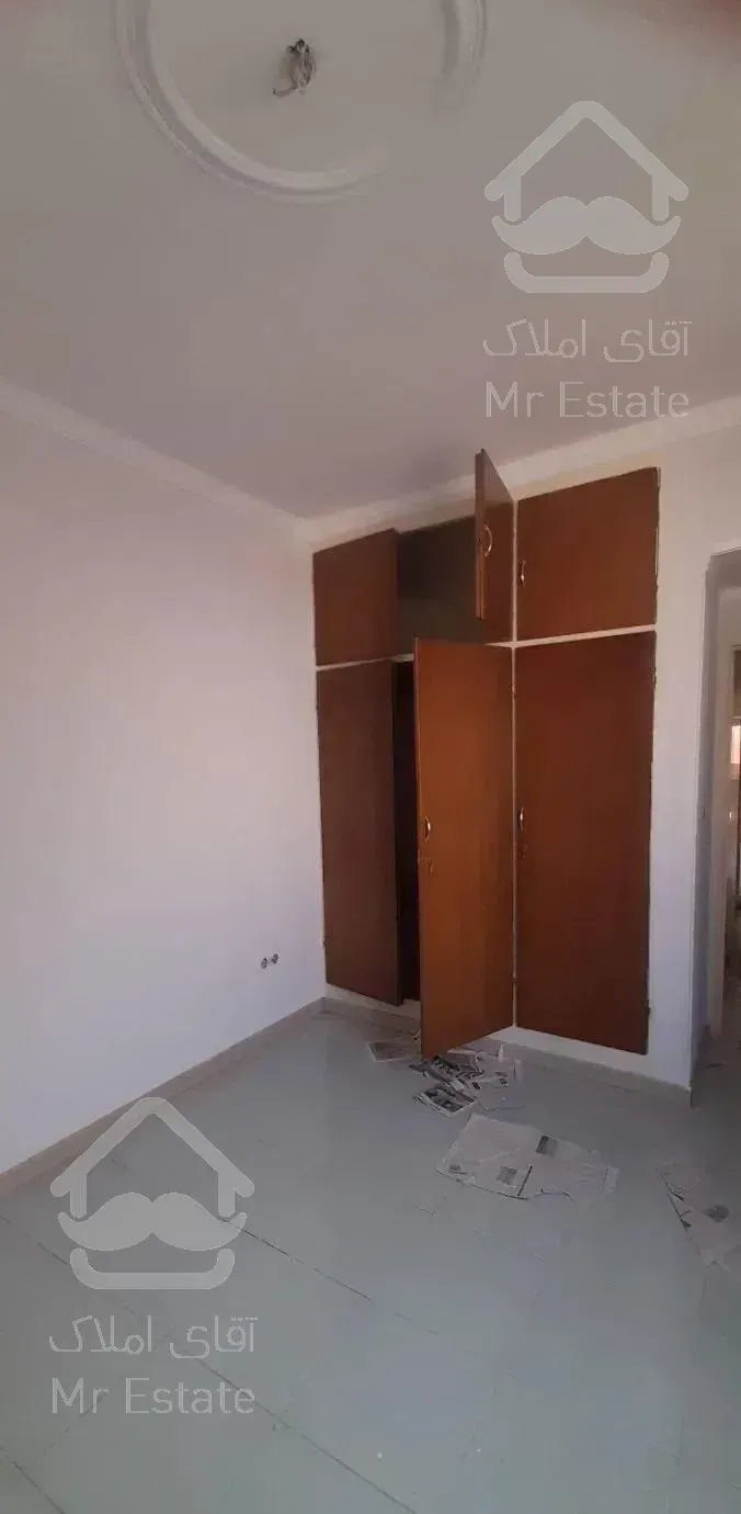 ۱۱۵ متر / ۲خواب / فول امکانات       (  لارستان  )