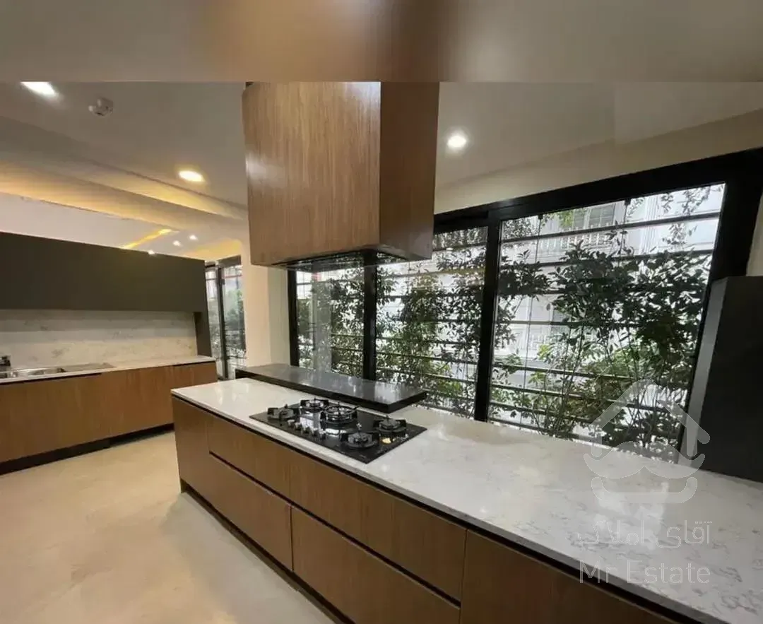 ۱۹۰متر آپارتمان فول مشاعات با دید سبز