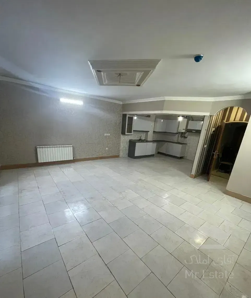 آپارتمان فروشی ۹۵ متری انقلاب اسلامی