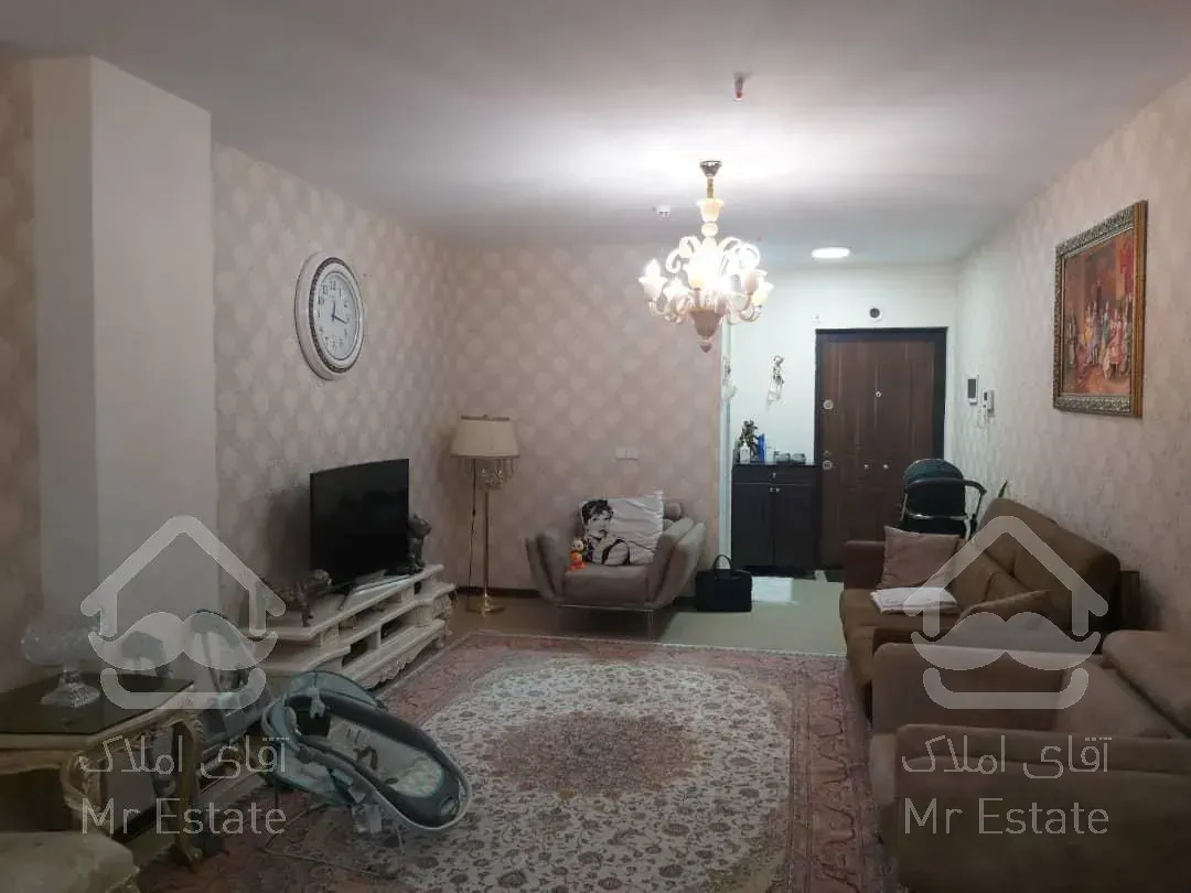 ۹۰متر شهرک چیتگر نوساز طبقات بالا برج شهرک چیتگر منطقه ۲۲