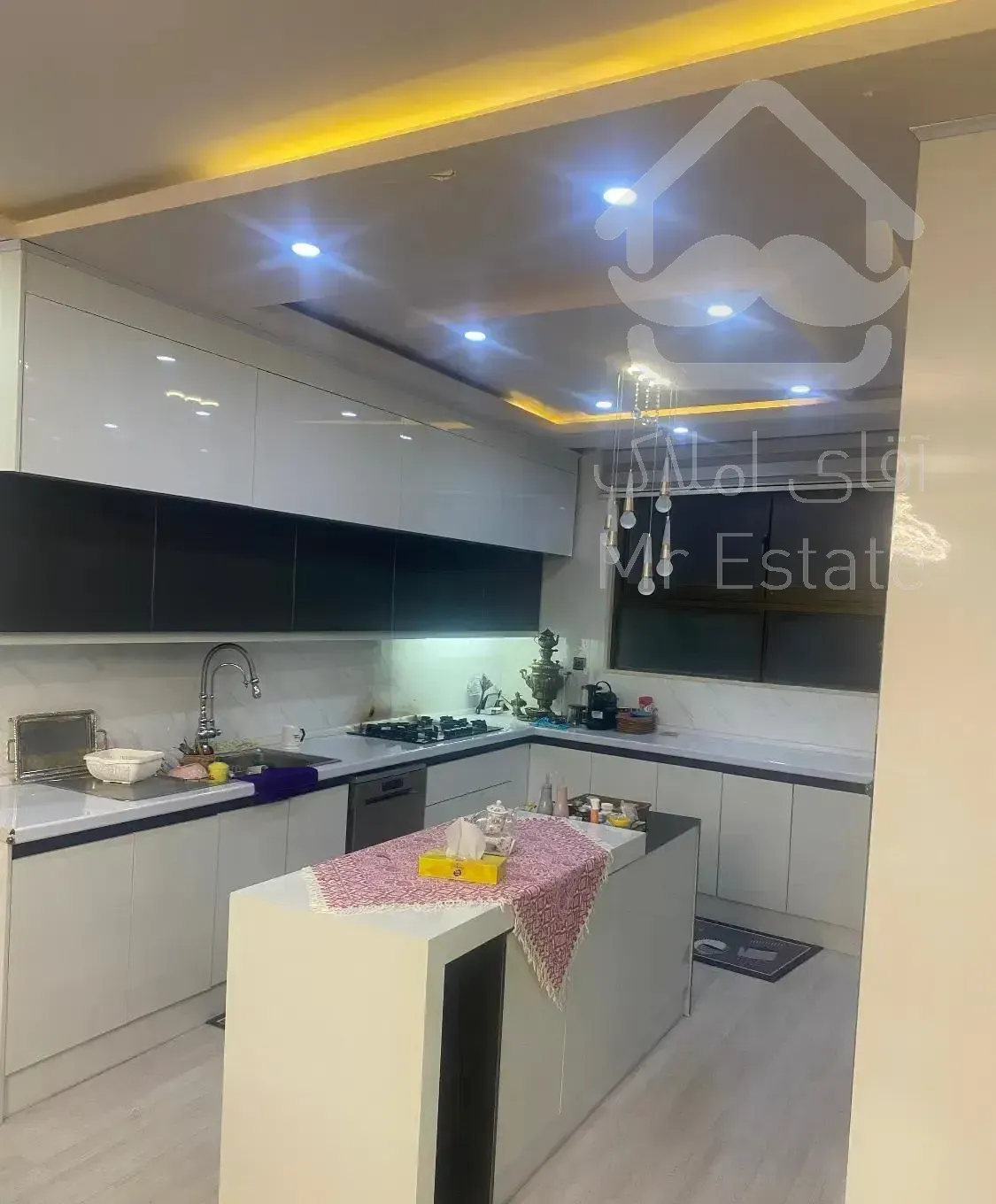 ۱۱۸ متر آپارتمان  ۲واحدی