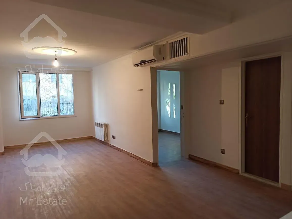 فروش فوری آپارتمان ۶۱متری ۲ خواب، امکانات بی نظیر، لوکیشن عالی ، سال ۸۰