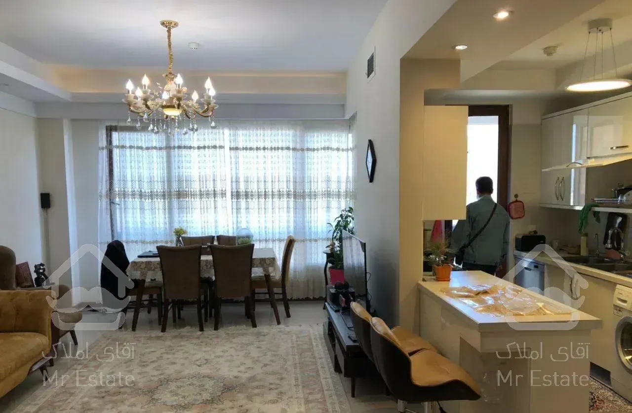 ۸۵متر،تاپ لوکیشن،درحد نوساز