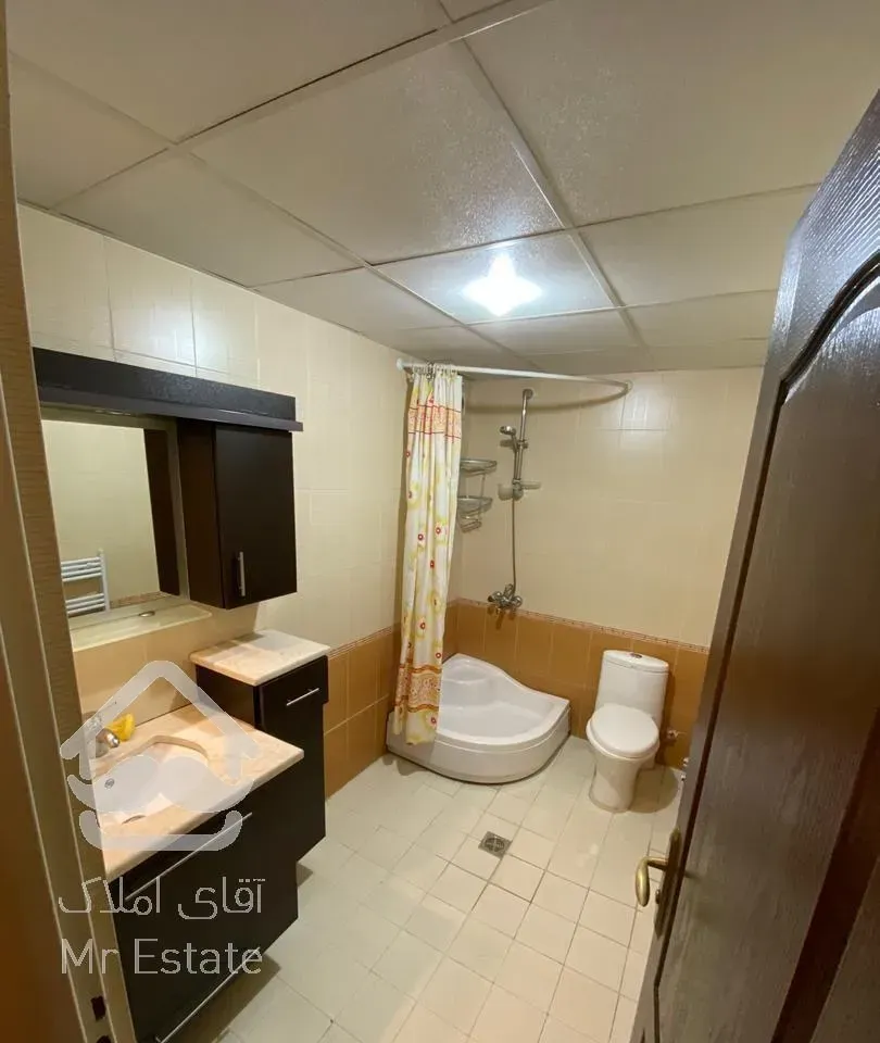 ۱۴۵ متری ، سه خوابه کوی فراز