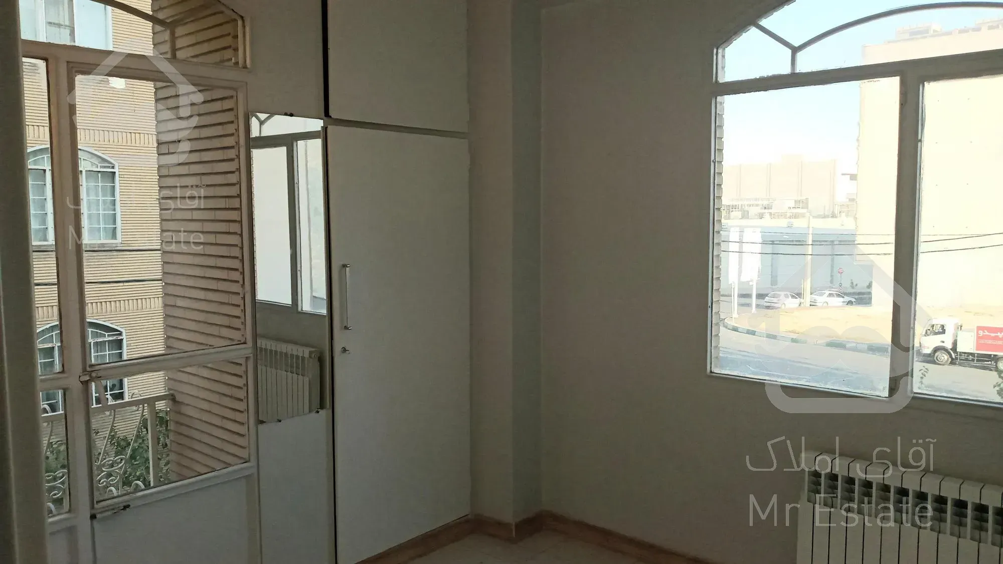 فروش آپارتمان ۶۲متری دوخوابه فردوس غرب