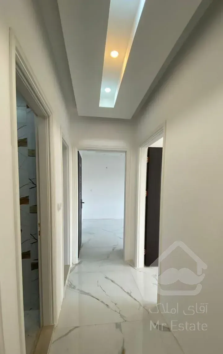 فروش آپارتمان ۱۳۵ متری ۳ خوابه حمزهکلا