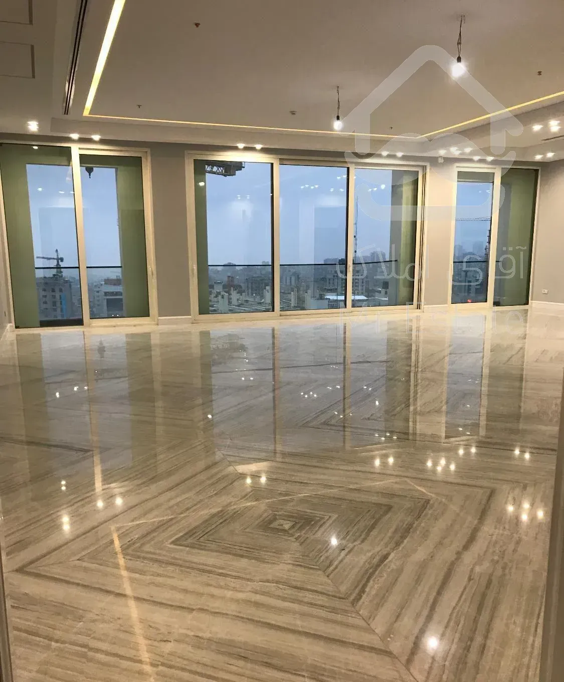 فروش آپارتمان دراقدسیه 124مترفول مشاعات کلیدنخورده