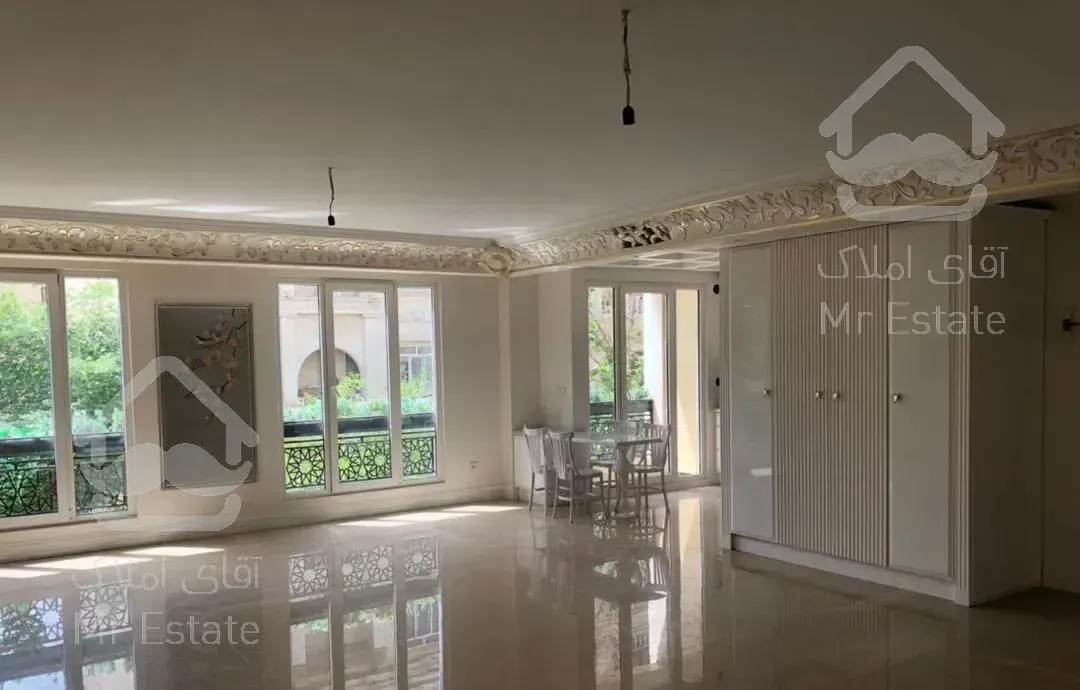 یوسف آباد / ۱۳۰ متر / دو پارکینگ / کلید نخورده