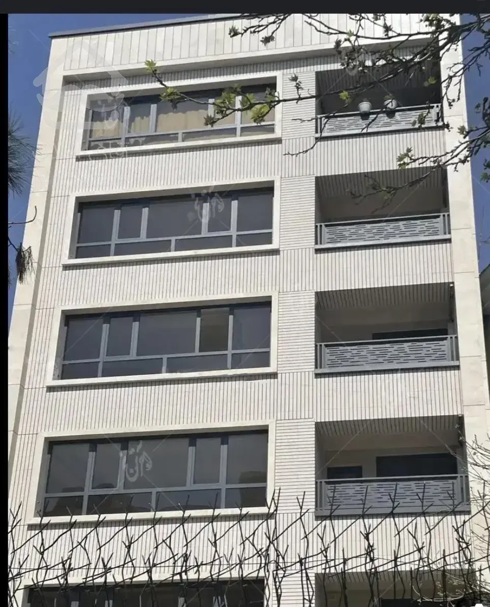 ۱۲۲ متر ۲ خوابه