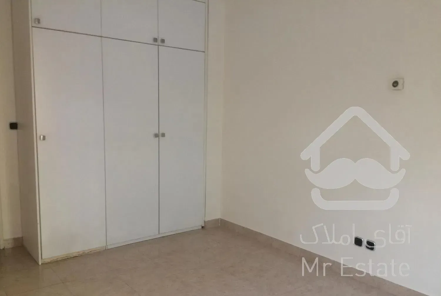 165 متر رهن کامل - بر میرداماد