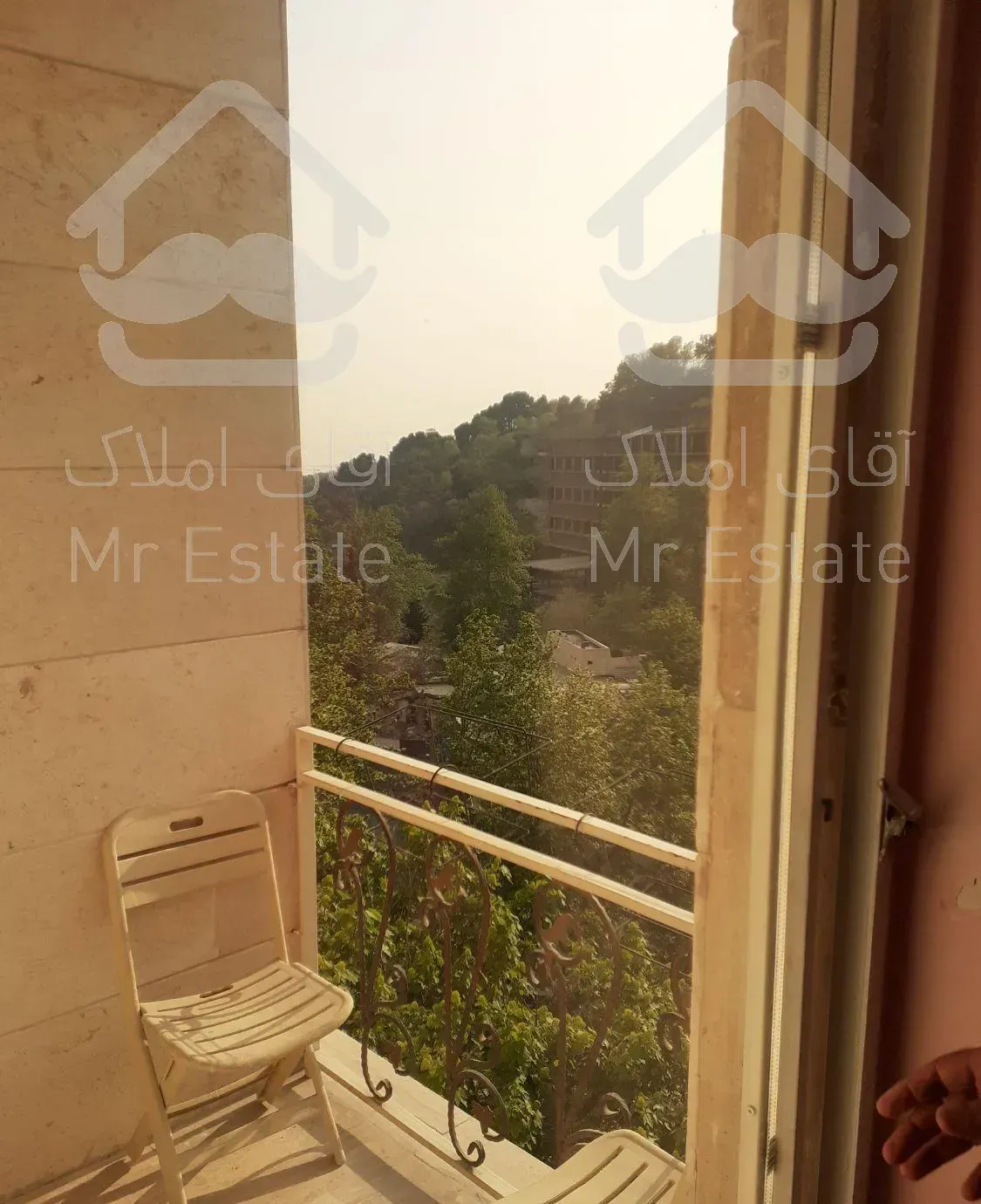 اپارتمان ۱۰۳ متری شیک دربند