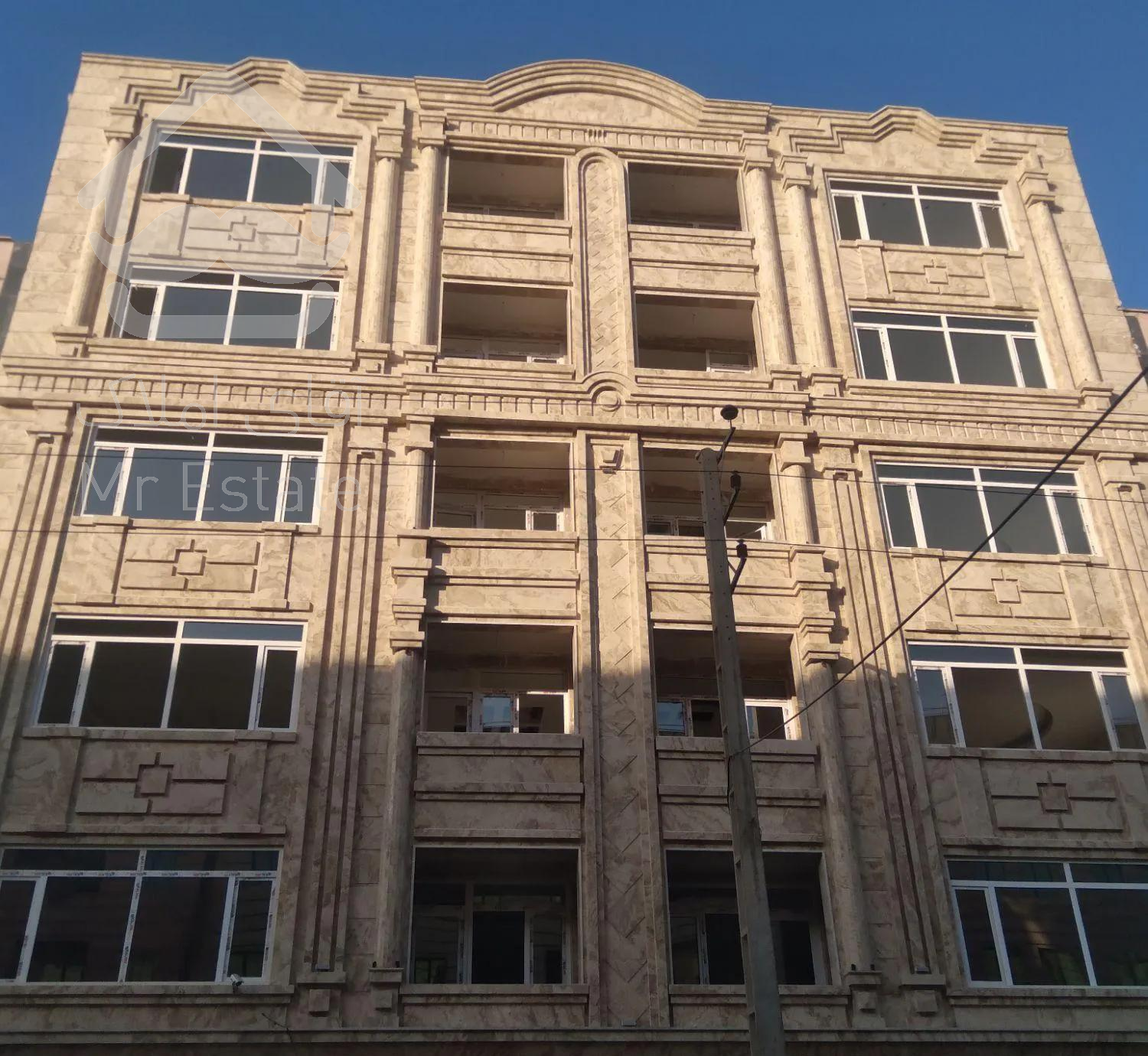 خوشگل سه خواب مستر سالن پرده خور