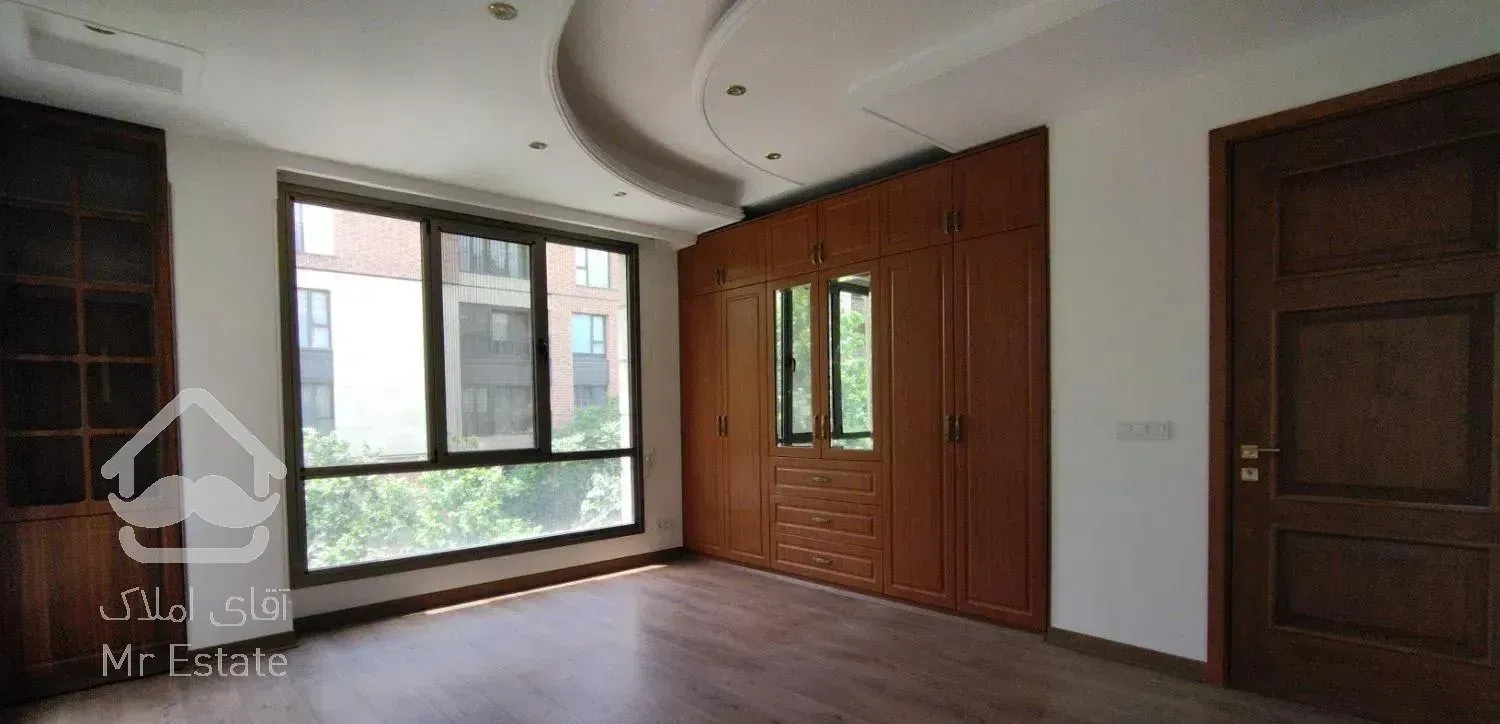 210متر پاسداران/تاپ لوکیشن/3پارکینگ