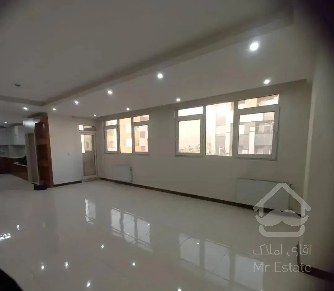 151متر/سه خوابه/نوساز/گلشهر