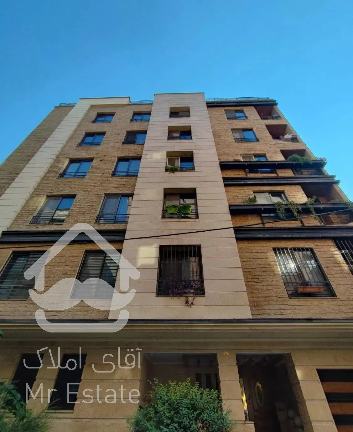 آپارتمان ۶۶ متر