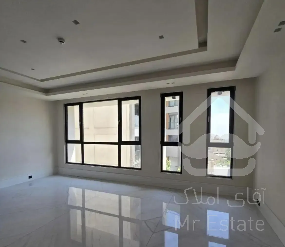 ۱۱۰ متر ، سوهانک ، مشاعات کامل