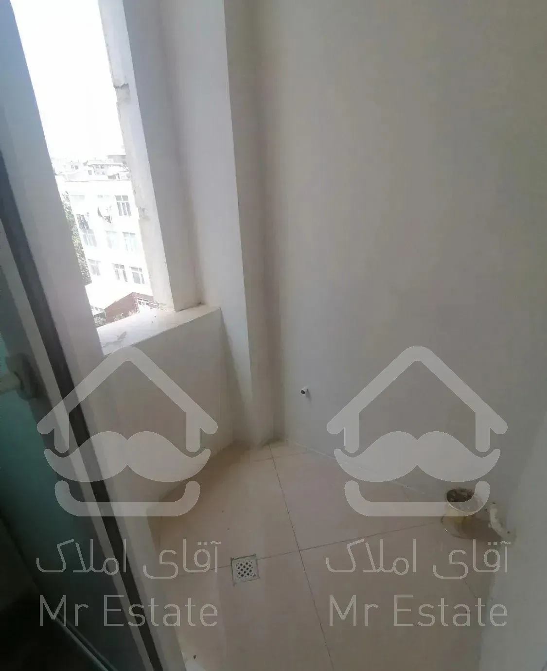 ظفر 148 متر 2 خوابه دسترسی شریعتی و مترو