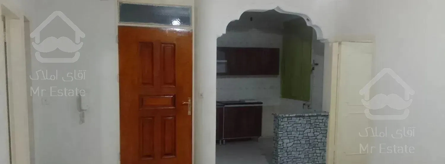 آپارتمان، ۷۰متری دوخوابه،باپارکینگ وانباری