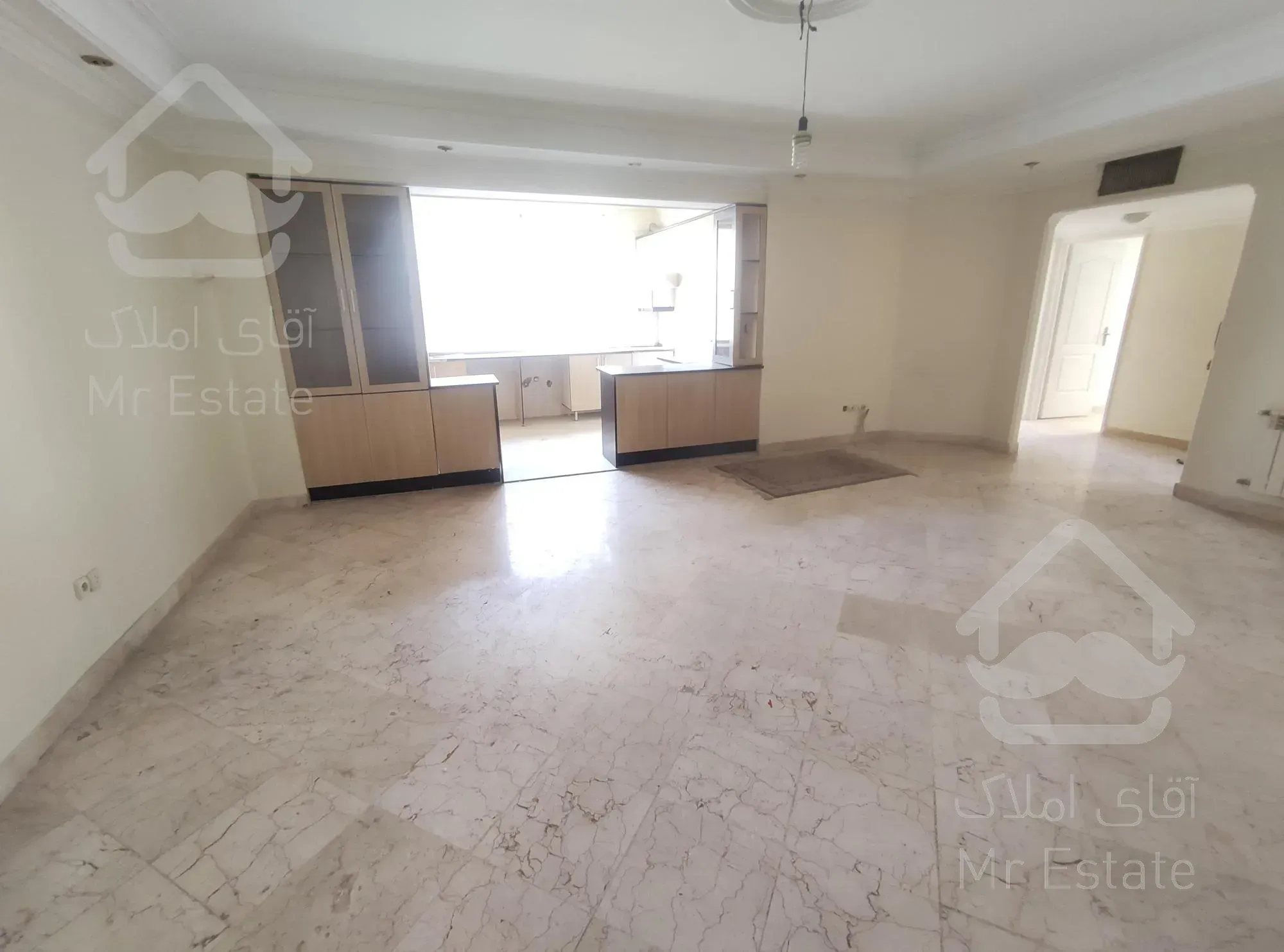 ۱۱۰متر/۳خواب/خطی رو آفتاب/بلوار فردوس غرب