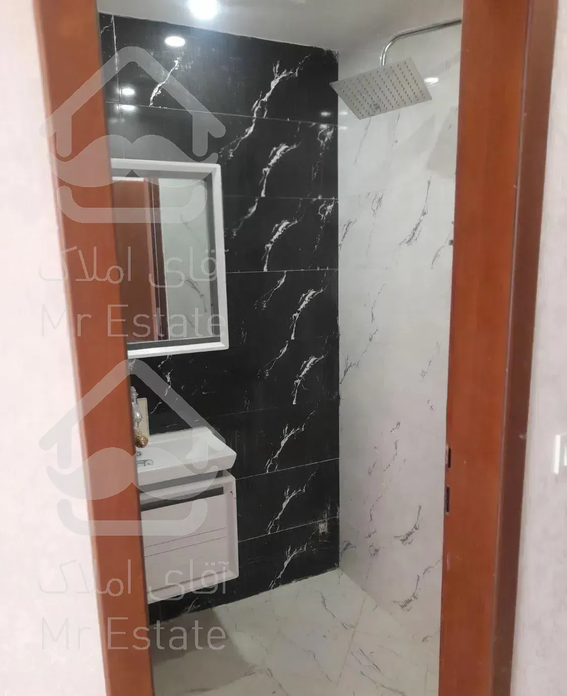 برج رونیکا پلاس 130 متری